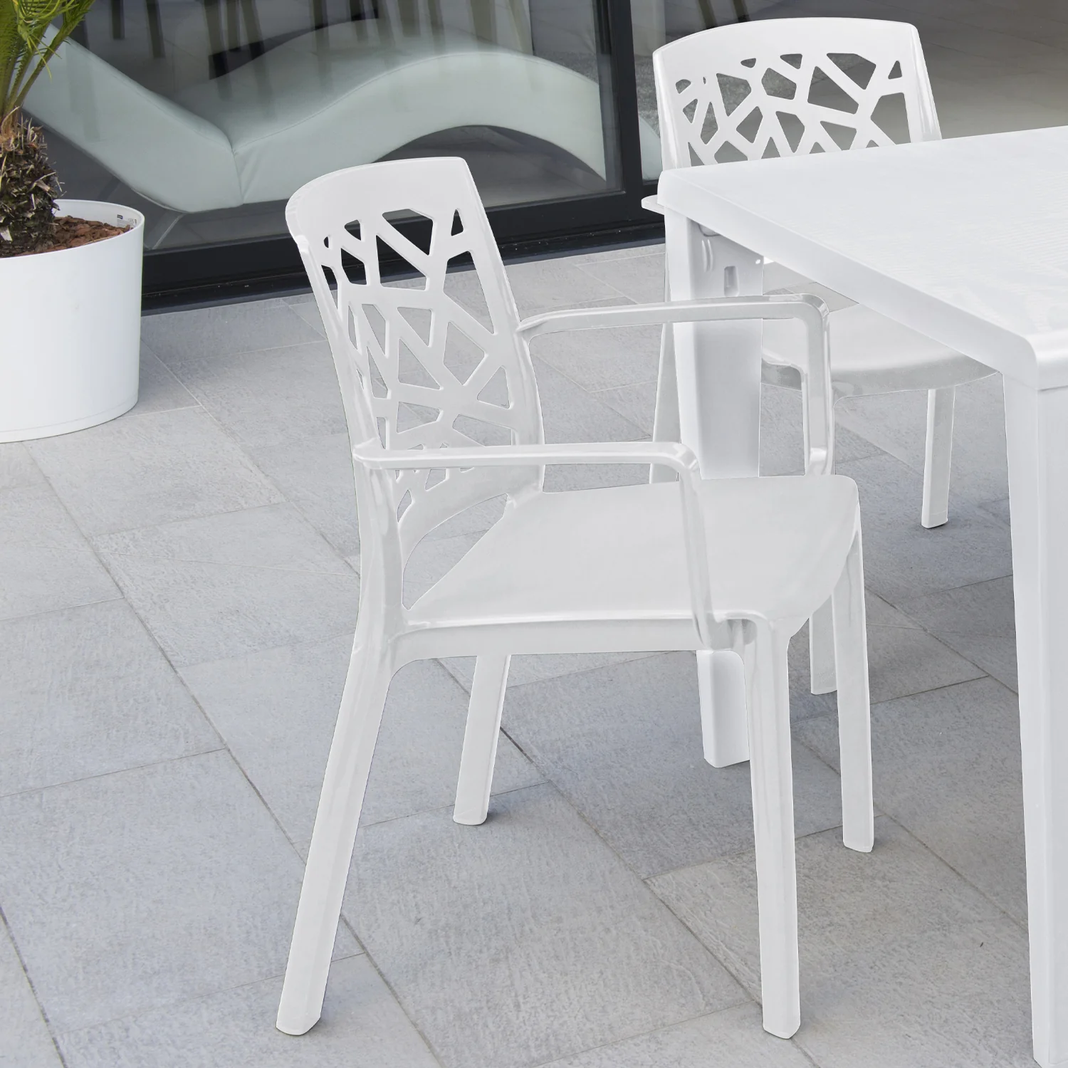 Fauteuil extérieur résine Stuart - Image 2